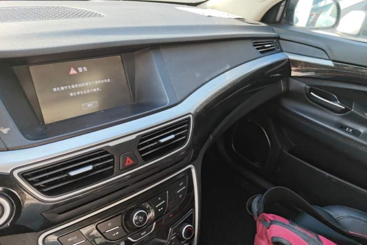 Used Geely Auto Emgrand GT 2016 2.4L Zunya Model Audio And AC Panel