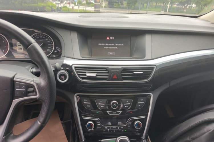 Used Geely Auto Emgrand GT 2016 1.8T Zunya Model Audio And AC Panel
