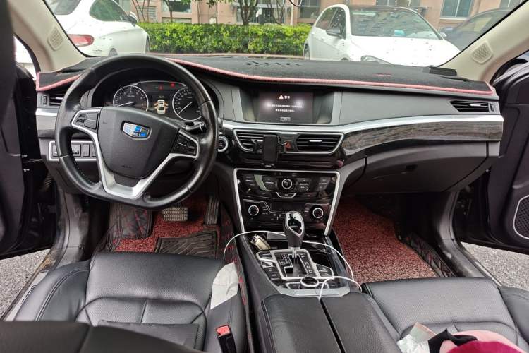 Used Geely Auto Emgrand GT 2016 1.8T Zunya Model Center Console