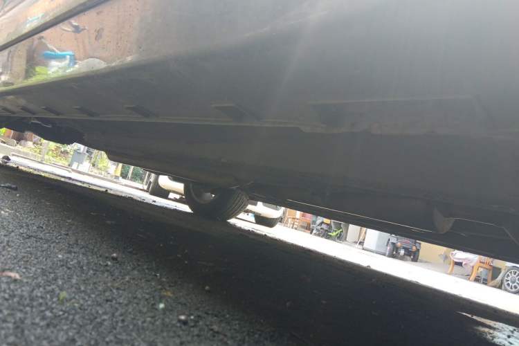 Used Geely Auto Emgrand GT 2016 2.4L Zunya Model Chassis Front Right