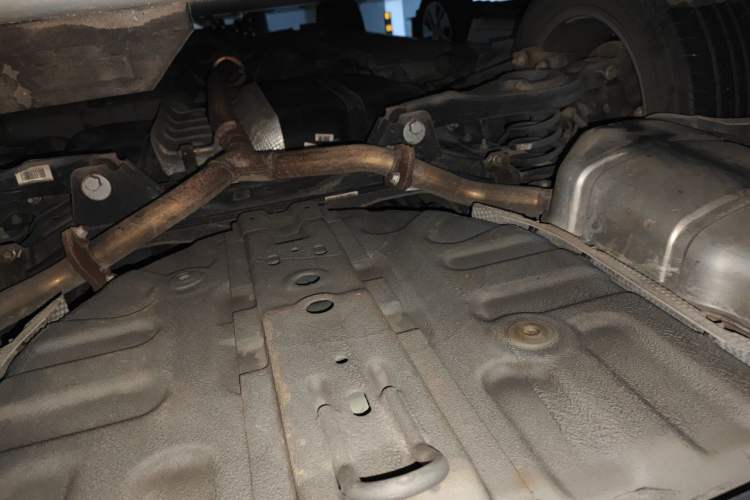 Used Geely Auto Emgrand GT 2016 1.8T Zunya Model Chassis Rear