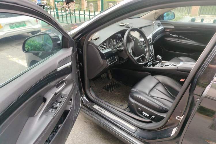 Used Geely Auto Emgrand GT 2016 2.4L Zunya Model Driver Seat