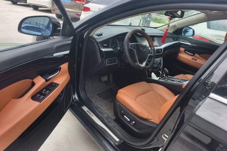 Used Geely Auto Emgrand GT 2016 1.8T Zunya Model Driver Seat