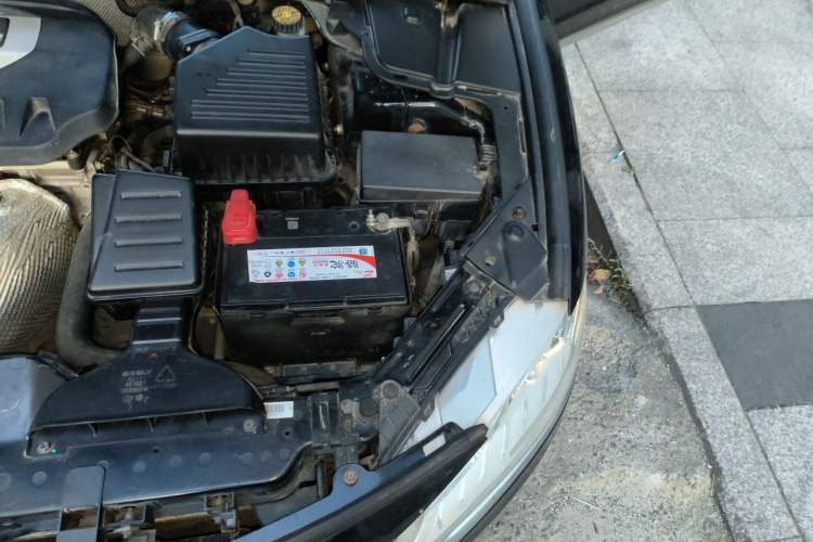 Used Geely Auto Emgrand GT 2016 2.4L Zunya Model Engine Bay Left