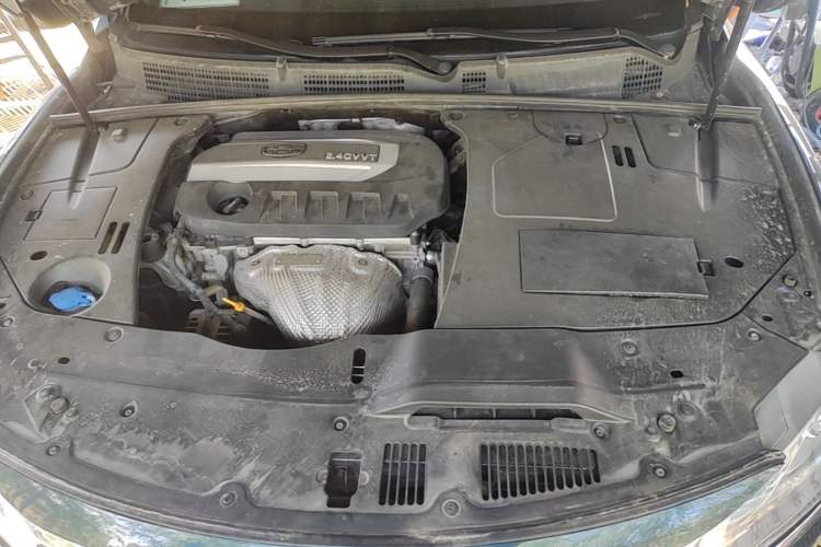 Used Geely Auto Emgrand GT 2016 2.4L Comfort Version Engine Bay