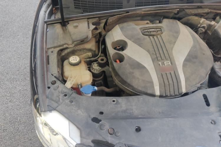 Used Geely Auto Emgrand GT 2016 1.8T Zunya Model Engine Bay Right
