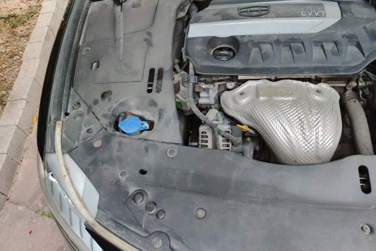 Used Geely Auto Emgrand GT 2016 2.4L Zunya Model Engine Bay Right