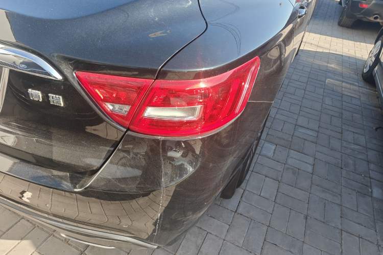 Used Geely Auto Emgrand GT 2016 1.8T Comfort Model Exterior 1