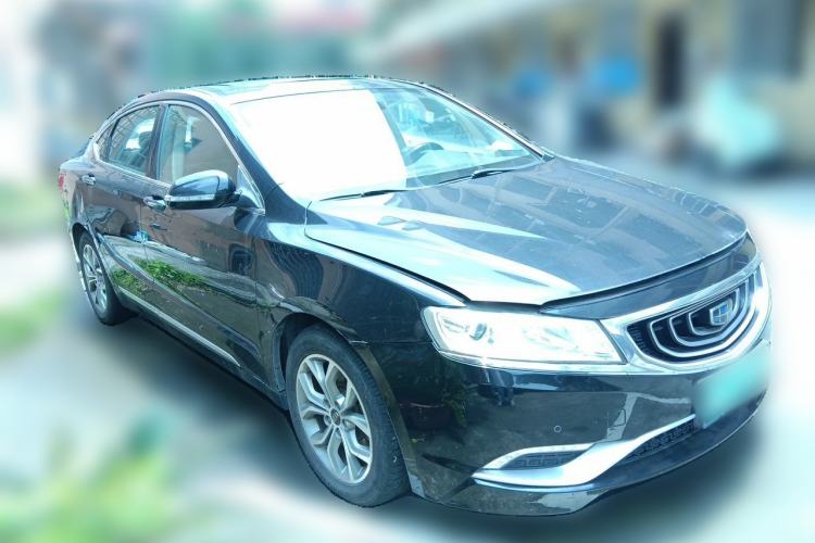 Used Geely Auto Emgrand GT 2016 2.4L Zunya Model Front Right 45 Deg