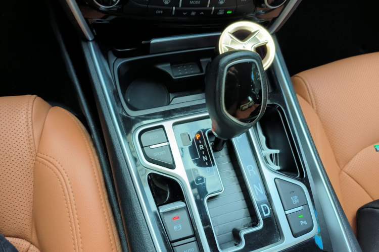 Used Geely Auto Emgrand GT 2016 2.4L Zunya Model Gear Lever