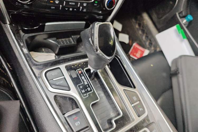 Used Geely Auto Emgrand GT 2016 2.4L Zunya Model Gear Lever