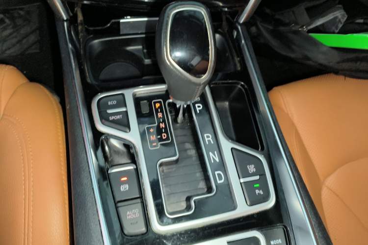 Used Geely Auto Emgrand GT 2016 2.4L Comfort Version Gear Lever