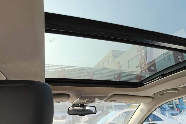 Used Geely Auto Emgrand GT 2016 2.4L Zunya Model Headliner
