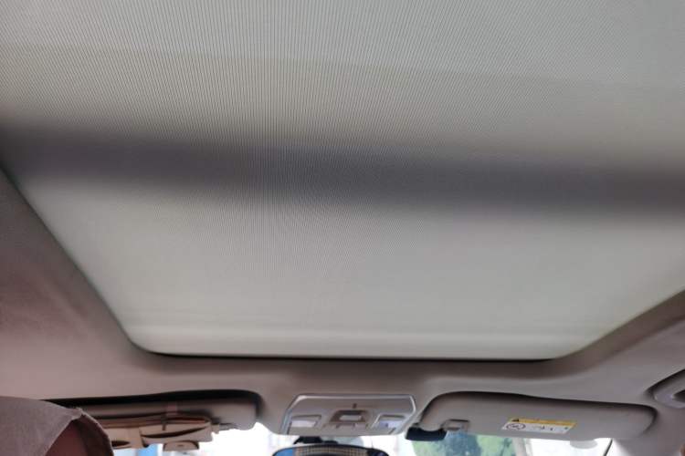 Used Geely Auto Emgrand GT 2016 2.4L Comfort Version Headliner