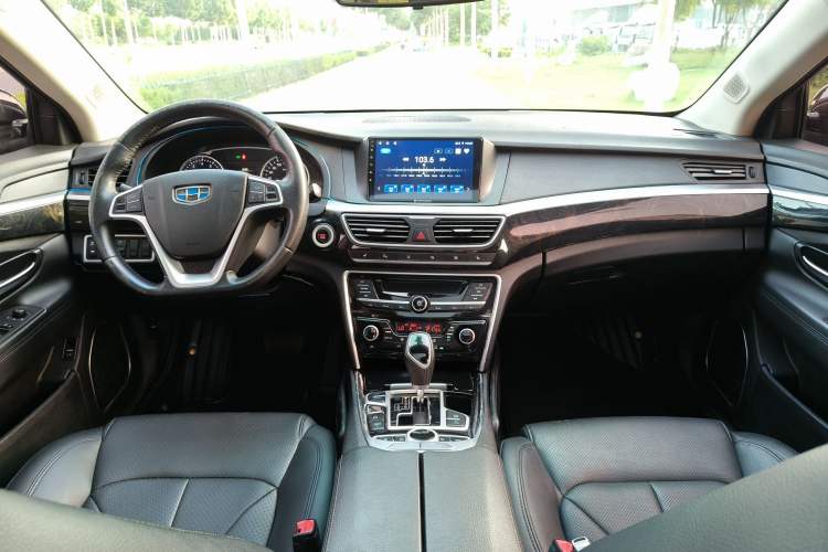 Used Geely Auto Emgrand GT 2016 1.8T Comfort Model Interior 5