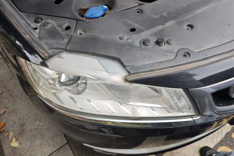 Used Geely Auto Emgrand GT 2016 2.4L Zunya Model Right Front Headlight