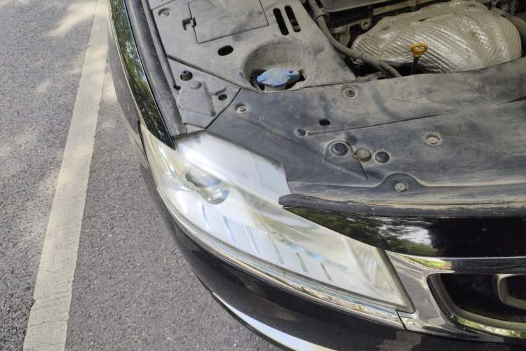 Used Geely Auto Emgrand GT 2016 2.4L Zunya Model Right Front Headlight