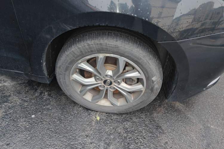 Used Geely Auto Emgrand GT 2016 2.4L Zunya Model Right Front Wheel Hub