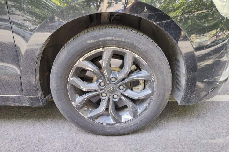 Used Geely Auto Emgrand GT 2016 2.4L Zunya Model Right Front Wheel Hub