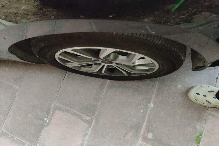 Used Geely Auto Emgrand GT 2016 2.4L Zunya Model Right Front Wheel Hub
