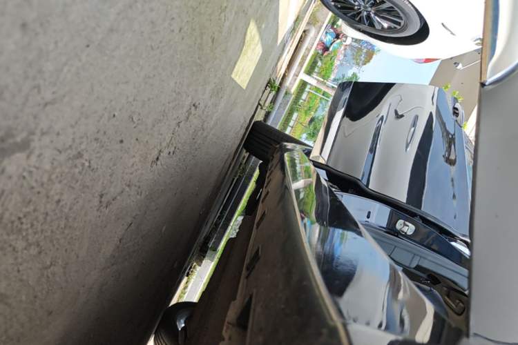 Used Geely Auto Emgrand GT 2016 1.8T Zunya Model Right Side Sill