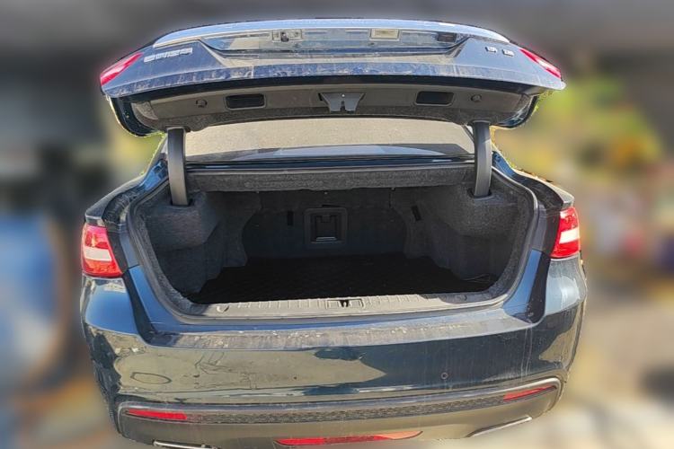 Used Geely Auto Emgrand GT 2016 2.4L Comfort Version Trunk