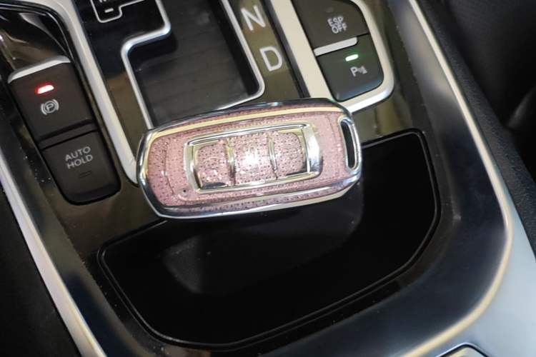 Used Geely Auto Emgrand GT 2016 2.4L Comfort Version Vehicle Key