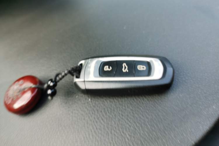 Used Geely Auto Emgrand GT 2016 2.4L Comfort Version Vehicle Key