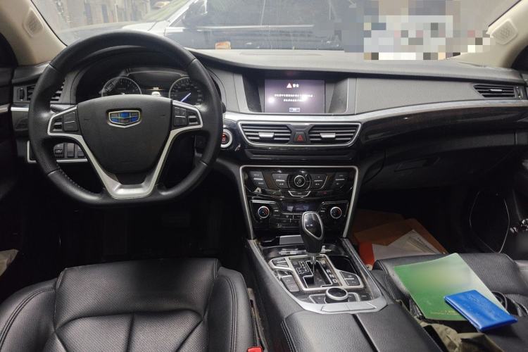 Used Geely Auto Emgrand GT 2016 2.4L Comfort Version Center Console