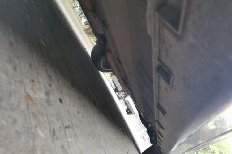 Used Geely Auto Emgrand GT 2016 1.8T Zunya Model Chassis Front Left