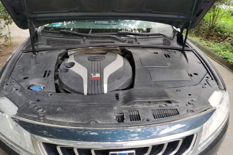 Used Geely Auto Emgrand GT 2016 1.8T Zunya Model Engine Bay