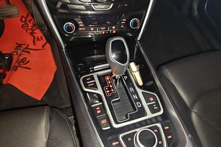Used Geely Auto Emgrand GT 2016 2.4L Zunya Model Gear Lever