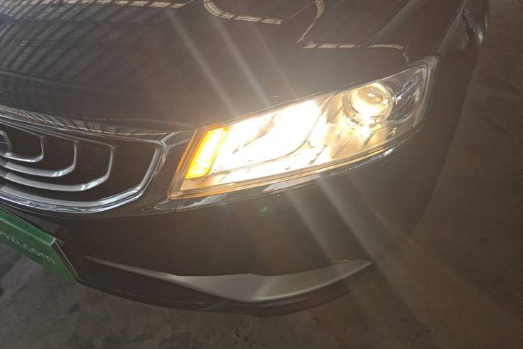 Used Geely Auto Emgrand GT 2016 2.4L Zunya Model Left Front Headlight