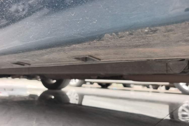 Used Geely Auto Emgrand GT 2016 1.8T Comfort Model Left Side Sill