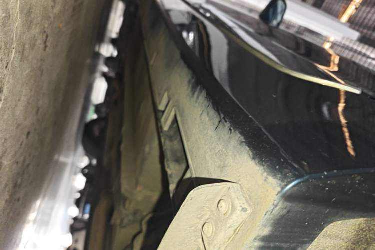 Used Geely Auto Emgrand GT 2016 2.4L Zunya Model Left Side Sill