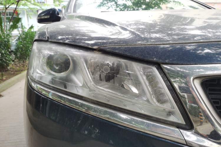 Used Geely Auto Emgrand GT 2016 1.8T Zunya Model Right Front Headlight