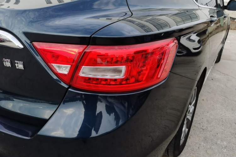 Used Geely Auto Emgrand GT 2016 2.4L Zunya Model Right Rear Taillight