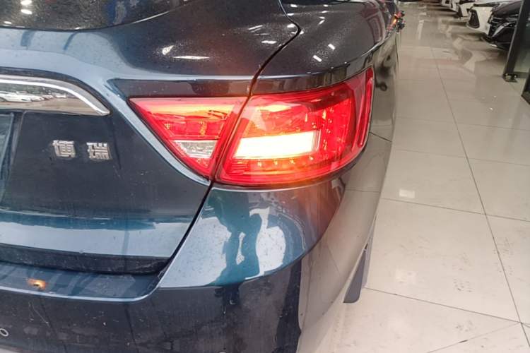 Used Geely Auto Emgrand GT 2016 2.4L Zunya Model Right Rear Taillight