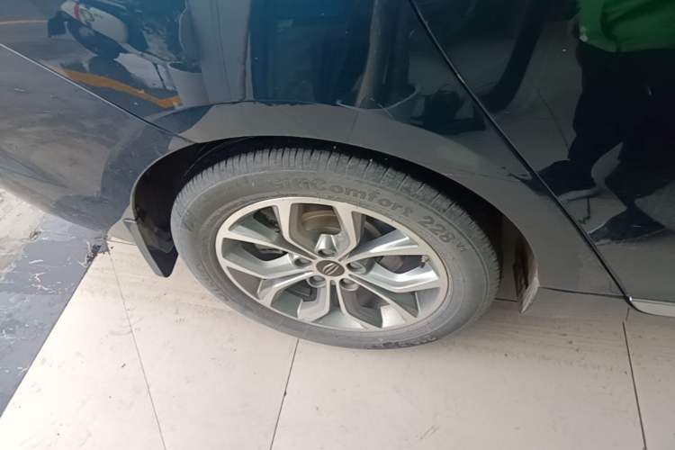 Used Geely Auto Emgrand GT 2016 2.4L Zunya Model Right Rear Wheel Hub