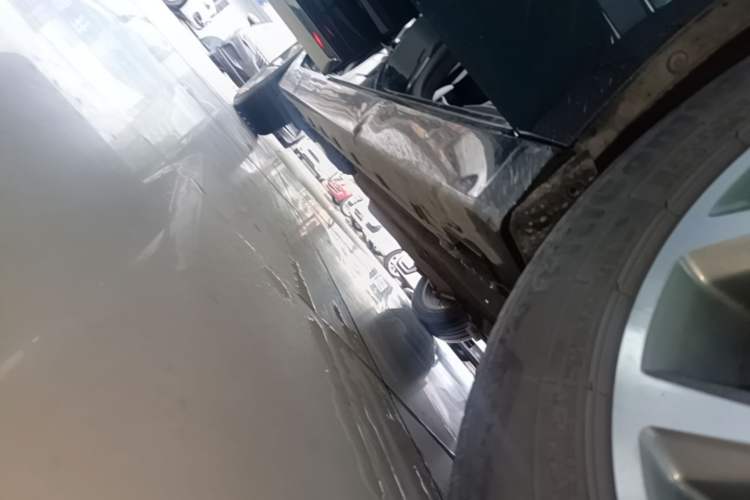 Used Geely Auto Emgrand GT 2016 2.4L Zunya Model Right Side Sill
