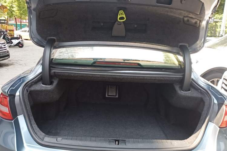 Used Geely Auto Emgrand GT 2016 2.4L Zunya Model Trunk