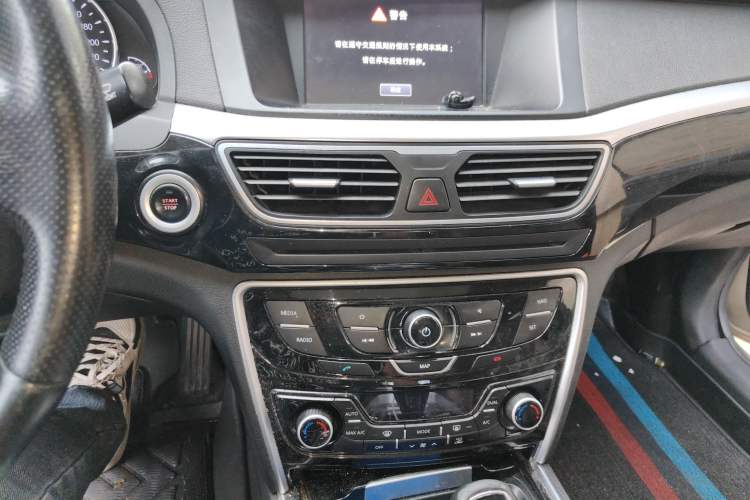 Used Geely Auto Emgrand GT 2016 2.4L Zunya Model Audio And AC Panel