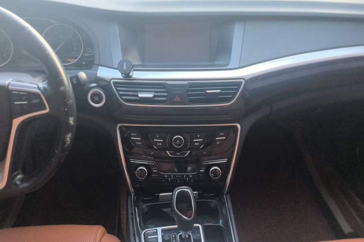Used Geely Auto Emgrand GT 2016 2.4L Zunya Model Audio And AC Panel