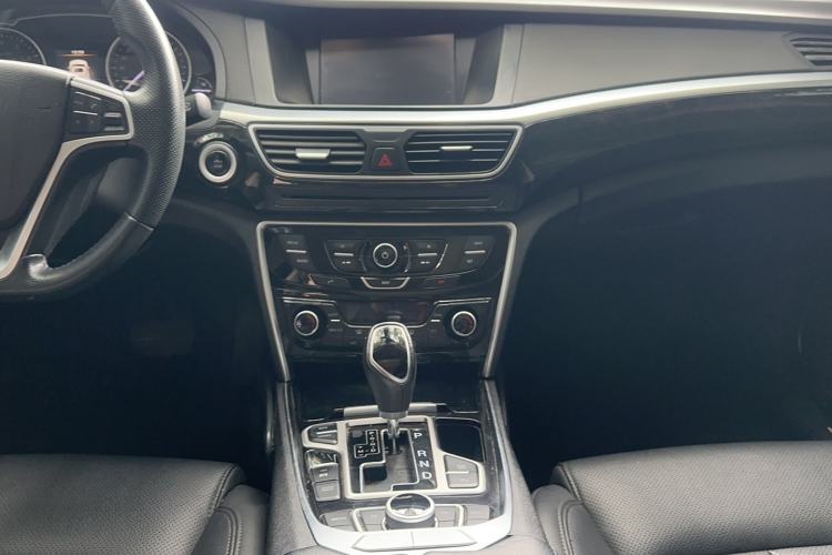 Used Geely Auto Emgrand GT 2016 1.8T Zunya Model Audio And AC Panel
