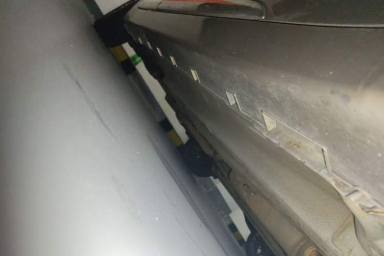 Used Geely Auto Emgrand GT 2016 1.8T Zunya Model Chassis Front Right