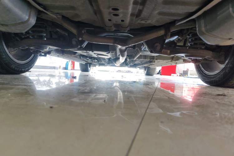 Used Geely Auto Emgrand GT 2016 2.4L Zunya Model Chassis Rear