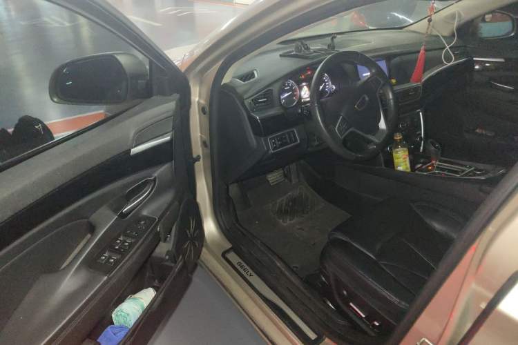 Used Geely Auto Emgrand GT 2016 1.8T Zunya Model Driver Seat