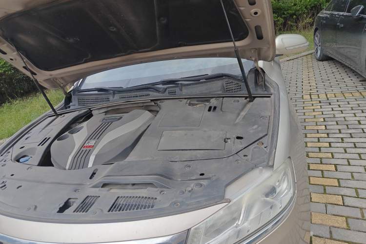 Used Geely Auto Emgrand GT 2016 1.8T Zunya Model Engine Bay Left
