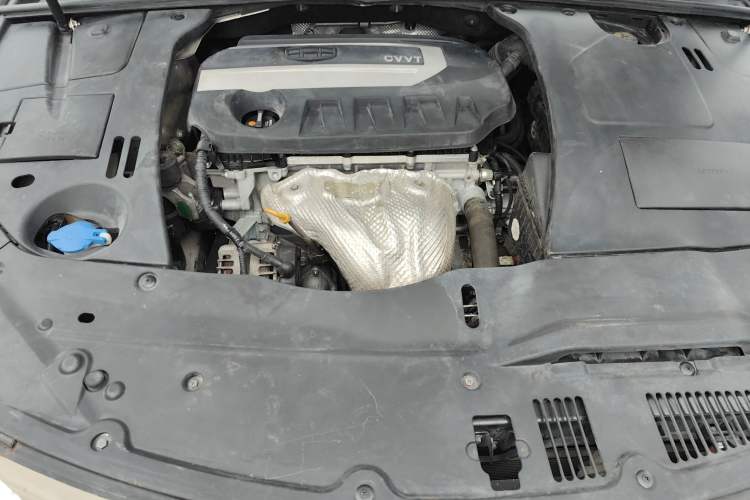Used Geely Auto Emgrand GT 2016 2.4L Zunya Model Engine Bay