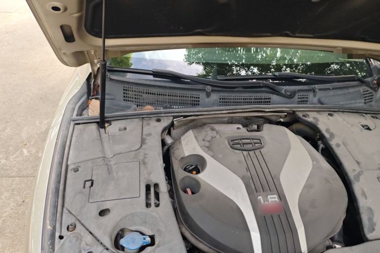 Used Geely Auto Emgrand GT 2016 1.8T Zunya Model Engine Bay Right
